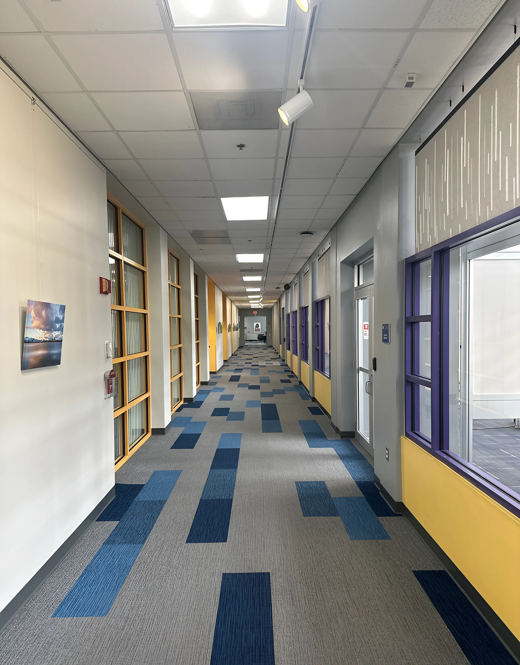 The office corridor in the second phase